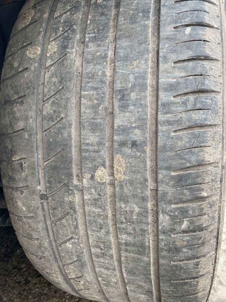 [EPE-101120] Llanta de aleación con neumático 255/35 R19 BMW Serie 3