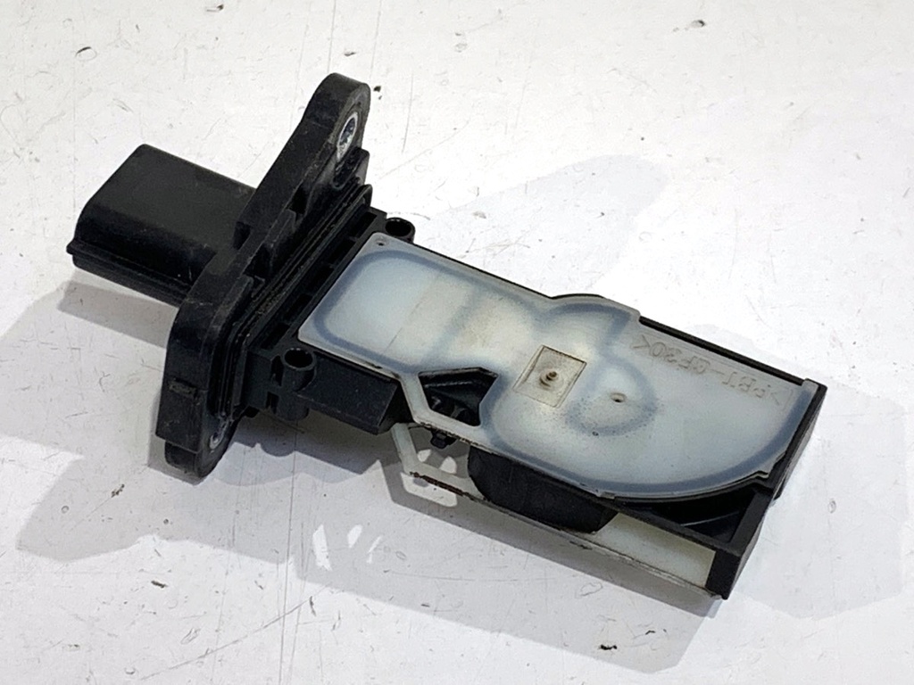 [STARK-886145] Sensor de caudal de aire NISSAN QASHQAI II 1.6 DIG-T 120 kW