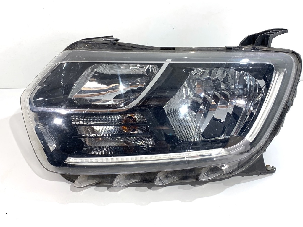 Faros delanteros izquierdos Dacia Duster (HM_) 2017-2022