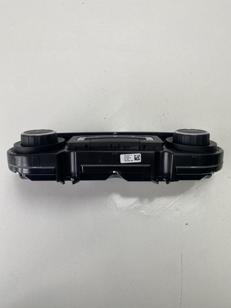 [EPE-101124] Interruptor de control del calentador para SKODA YETI
