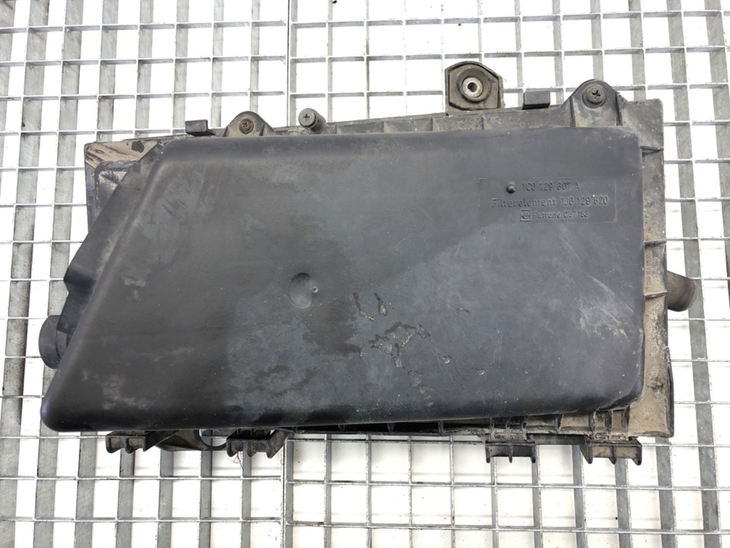[STARK-514630] Caja de filtro de aire VW New Beetle (9C1, 1C1) 2.0 85 kW 1998-2010