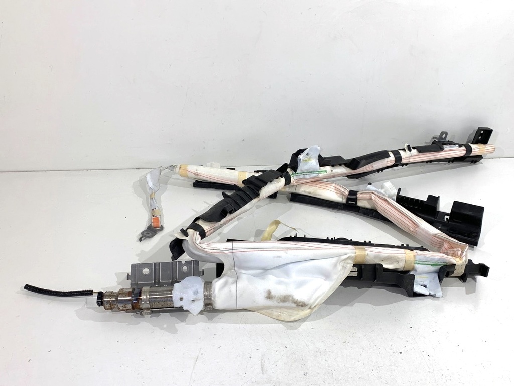 [STARK-905992] Cortina de aire lateral derecha Toyota Corolla Kombi (_E21_) 2019-