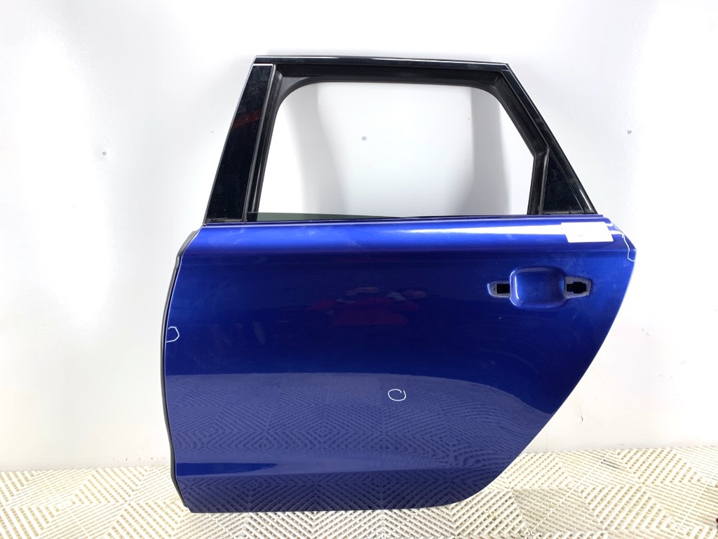 [STARK-822833] Puerta trasera izquierda Audi A6 C7 Avant (4G5, 4GD) 2011-2018