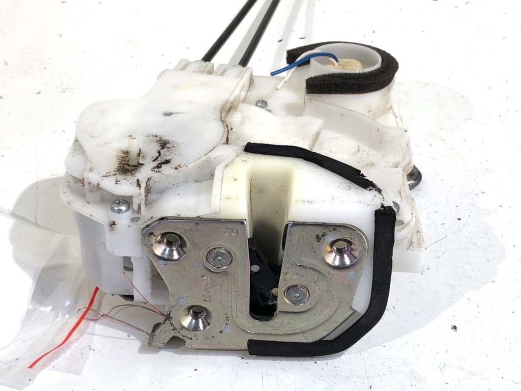 [STARK-747675] Cierre de puerta trasera derecha Mitsubishi Mirage / Space Star VI liftback (A0_A) 2012-2022