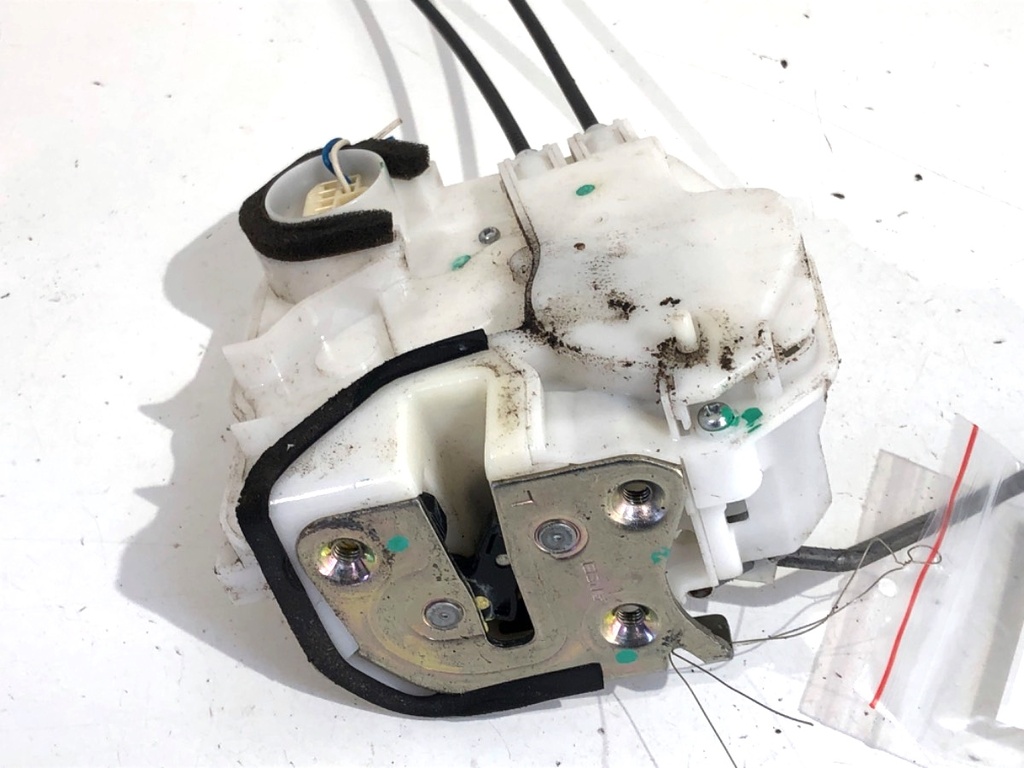 [STARK-747676] Cerradura de puerta trasera izquierda Mitsubishi Space Star VI liftback (A0_A) 1.0 (2012-2022)