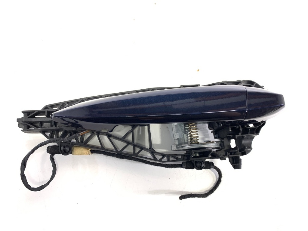 [STARK-749943] Manilla exterior de puerta trasera izquierda BMW 2 Active Tourer (F45) 2013-2022