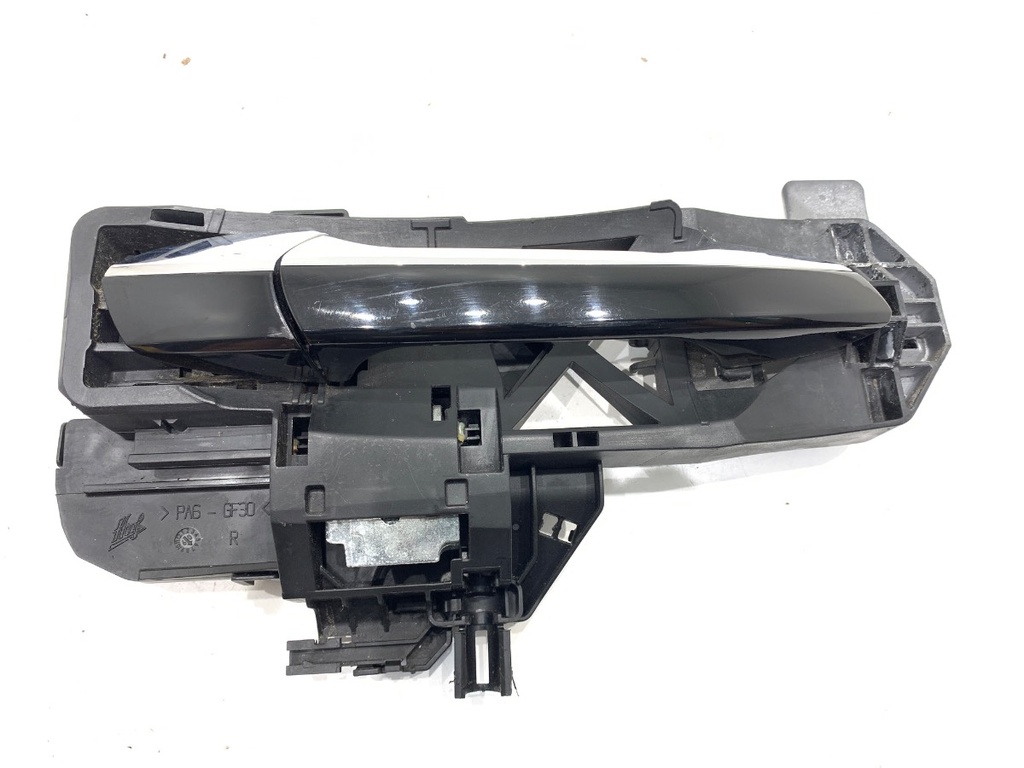 [STARK-750724] Manilla exterior de puerta delantera derecha Mercedes-Benz Clase S (W221) 2005-2013 S 400 Hybrid 2009-2013