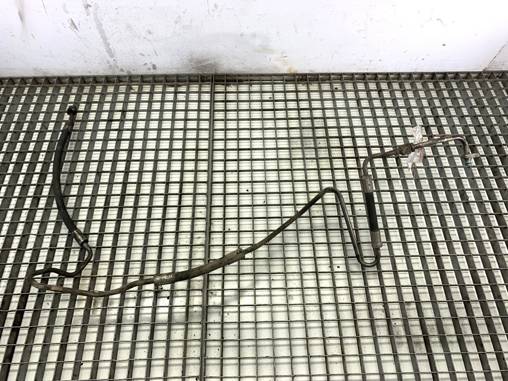 [STARK-751034] Manguera de dirección asistida BMW Serie 7 (F01 F02 F03 F04) 2008-2015