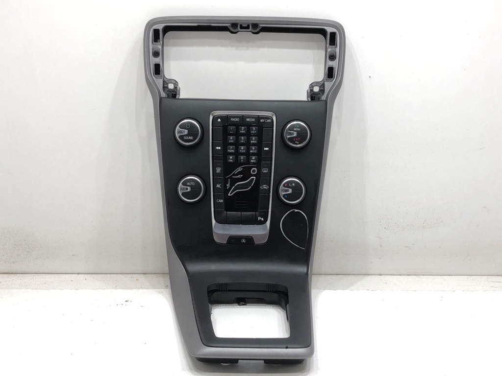 [STARK-760394] Radio VOLVO V40 liftback (525, 526) 2012-2022 T3 GTDi 110 kW