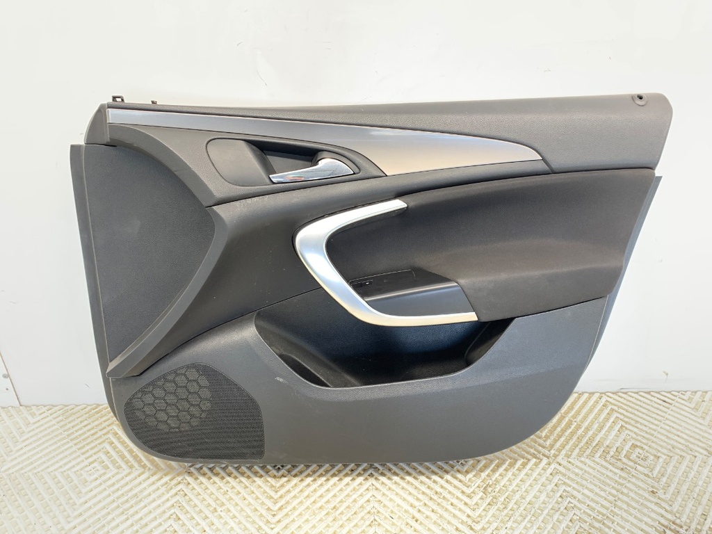[STARK-760052] Panel de puerta delantero derecho OPEL Insignia A Sports Tourer (G09) 2008-2017