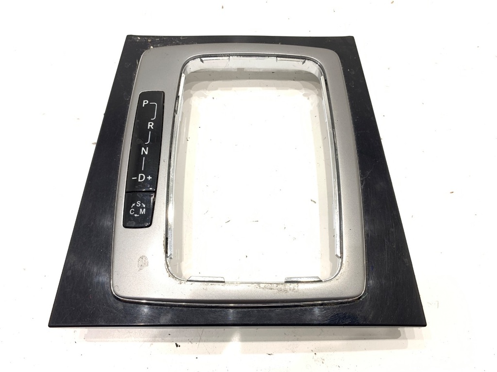 [STARK-760681] Listón decorativo MERCEDES-BENZ Clase GLK (X204) 2008-2015