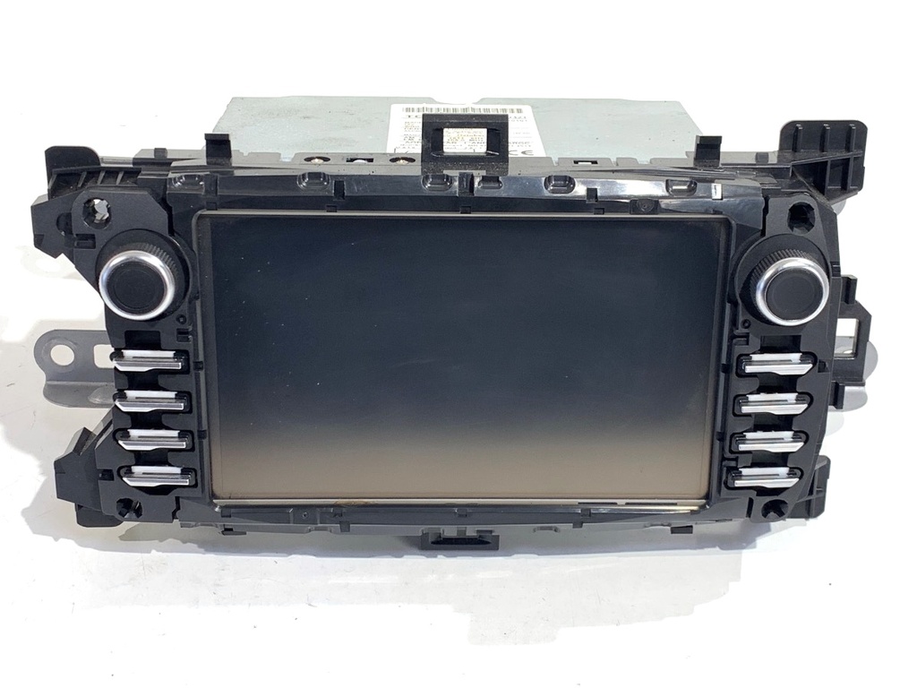 [STARK-871858] Radio Toyota Yaris (_P13_) 2010-2022