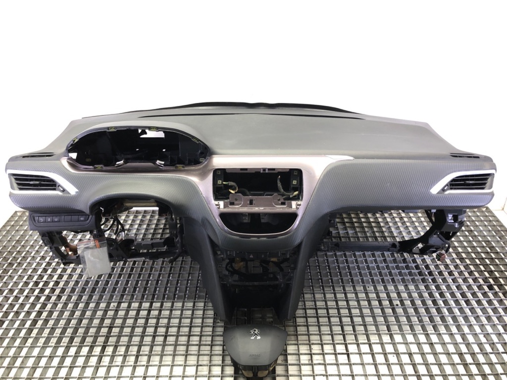 [STARK-613557] Salpicadero PEUGEOT 2008 I (CU_) 2013-2022 1.6 HDi 68 kW 92 CV