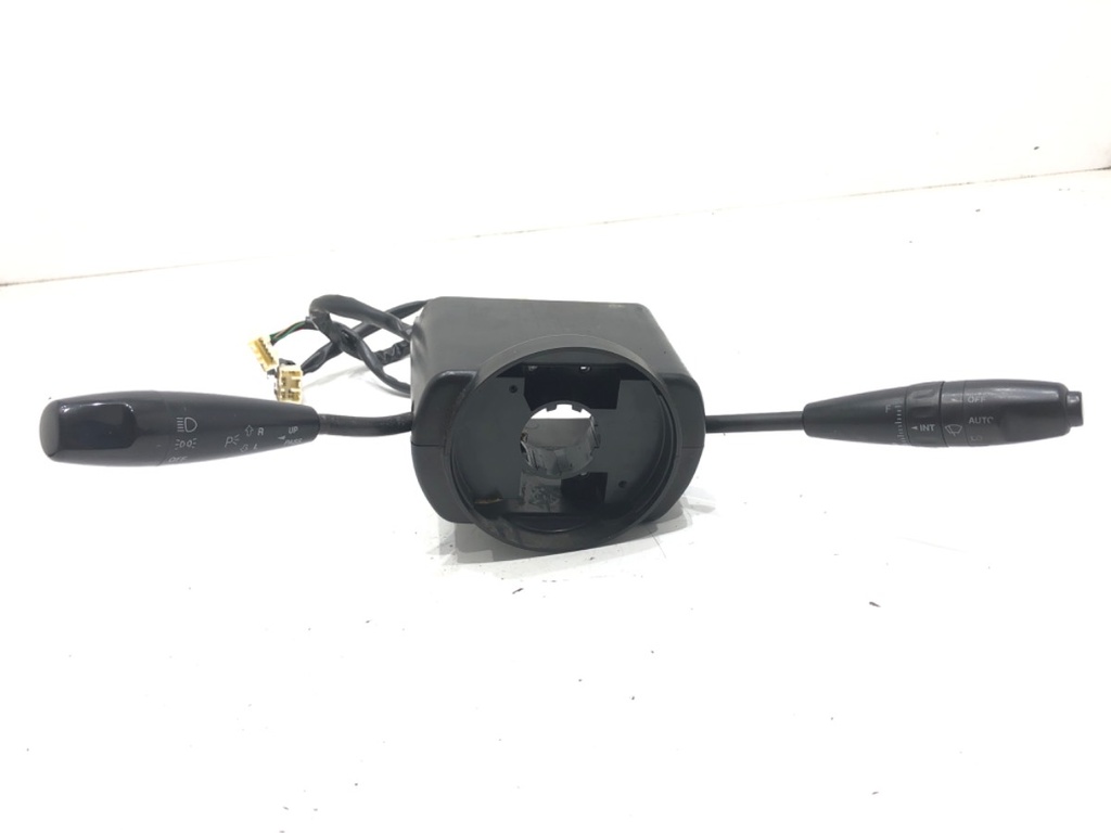 [STARK-764820] Combinado de luces e intermitentes SSANGYONG CHAIRMAN (HT_) 1997-2022