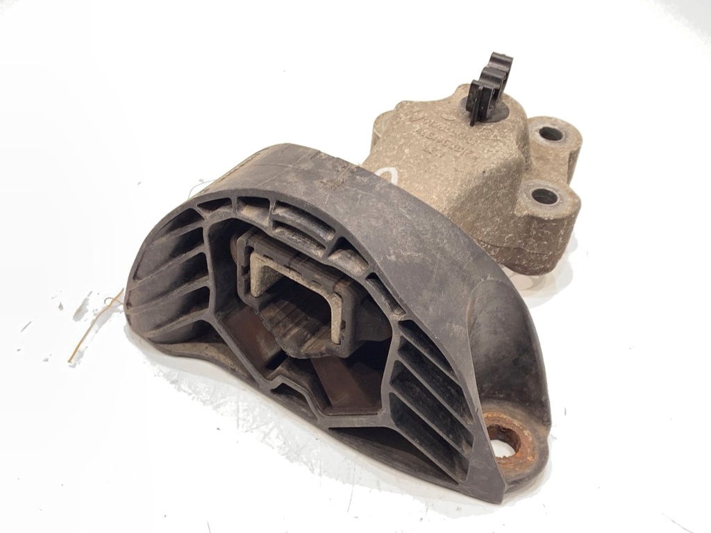 [STARK-770761] Soporte de motor derecho RENAULT CLIO IV 1.2 16V 2012-2022