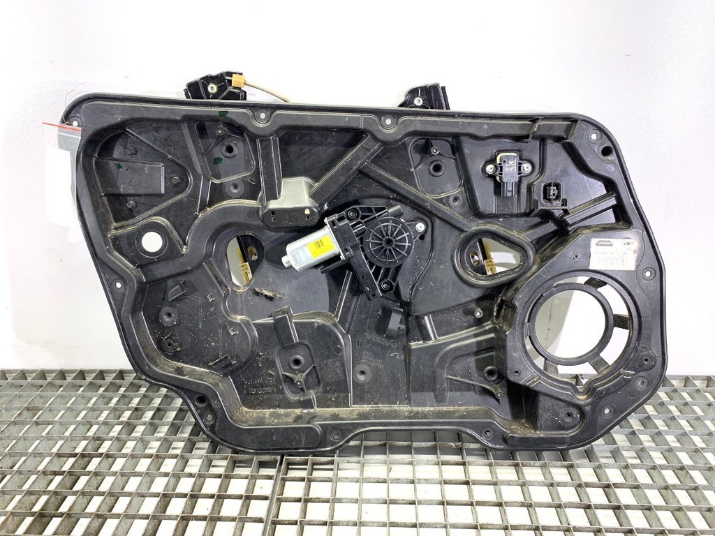 [STARK-779800] Elevador de ventana delantero izquierdo VOLVO V60 I 2010-2018