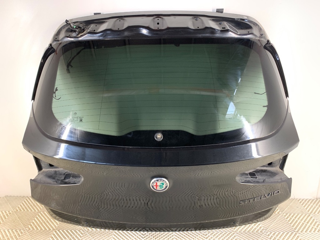 Portón trasero ALFA ROMEO STELVIO (949_) 2.0 206 kW 2016-2022
