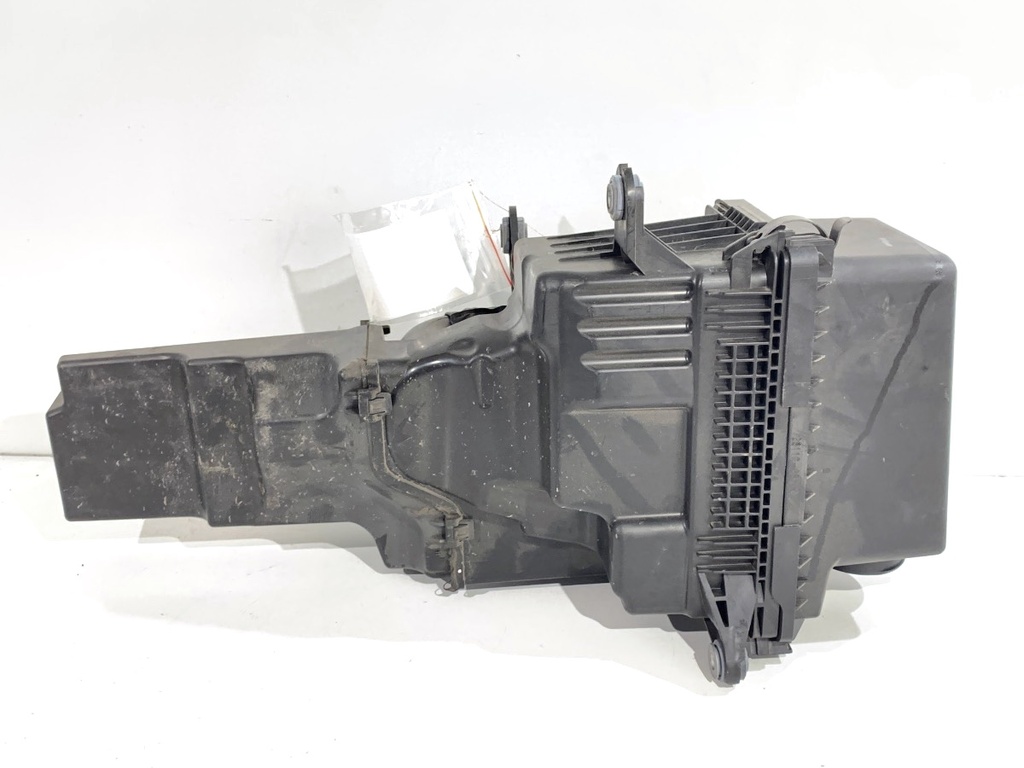 [STARK-808932] Caja de filtro de aire HYUNDAI i20 II (GB, IB) 1.2 62 kW 2014-2022