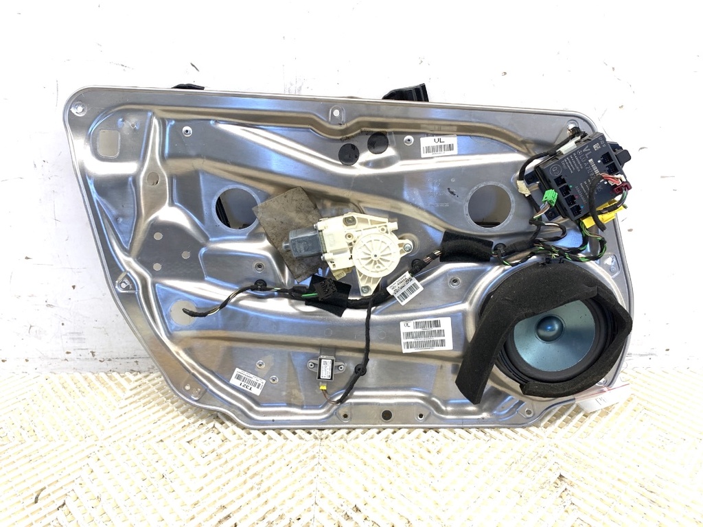 [STARK-734107] Elevalunas delantero izquierdo Mercedes-Benz Clase C T-Model (S204) 2007-2014