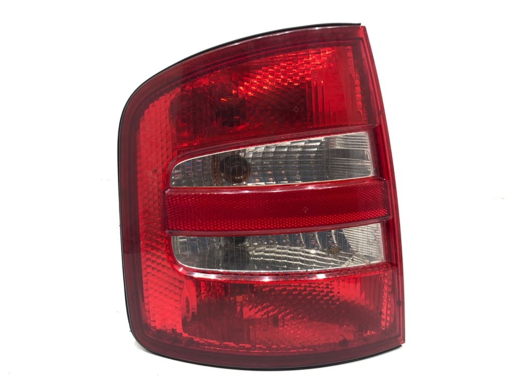 [STARK-742141] Piloto trasero izquierdo SKODA FABIA I sedan (6Y3) 1999-2007 1.4 50kW 68CV