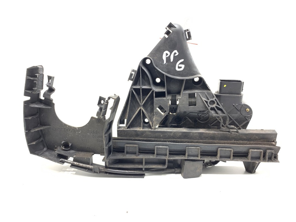 [STARK-780957] Cerradura puerta delantera derecha VOLVO V50 (545) 2003-2012