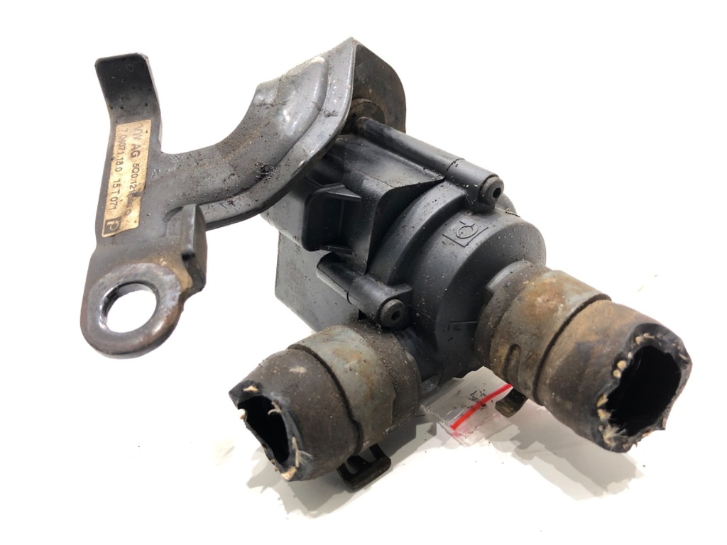 [STARK-829509] Bomba de agua adicional VW Golf VII Variant 1.6 TDI 66 kW