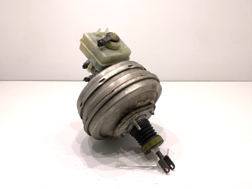 [STARK-868267] Servofreno BMW Serie 5 E60 2003-2010 530i
