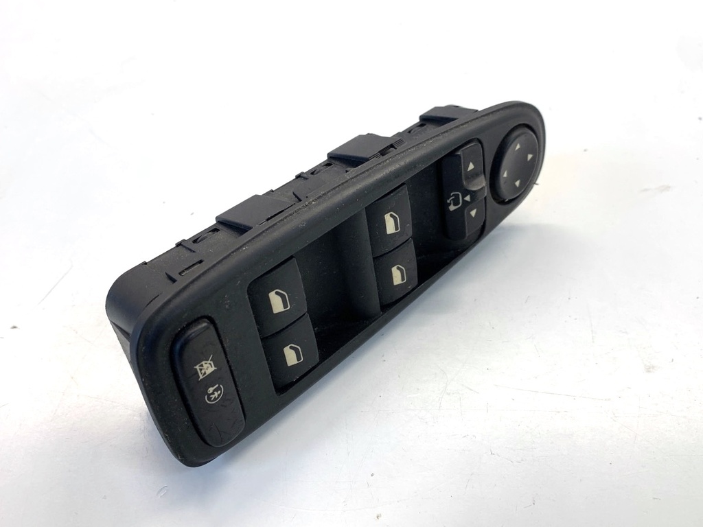 [STARK-870327] Interruptor de elevalunas CITROËN C4 Grand Picasso I (UA_) 2006-2013