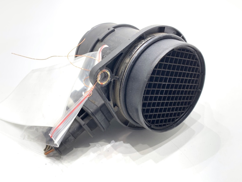 [STARK-878354] Sensor de caudal de aire HYUNDAI i30 Kombi (GD) 1.6 CRDi 81 kW