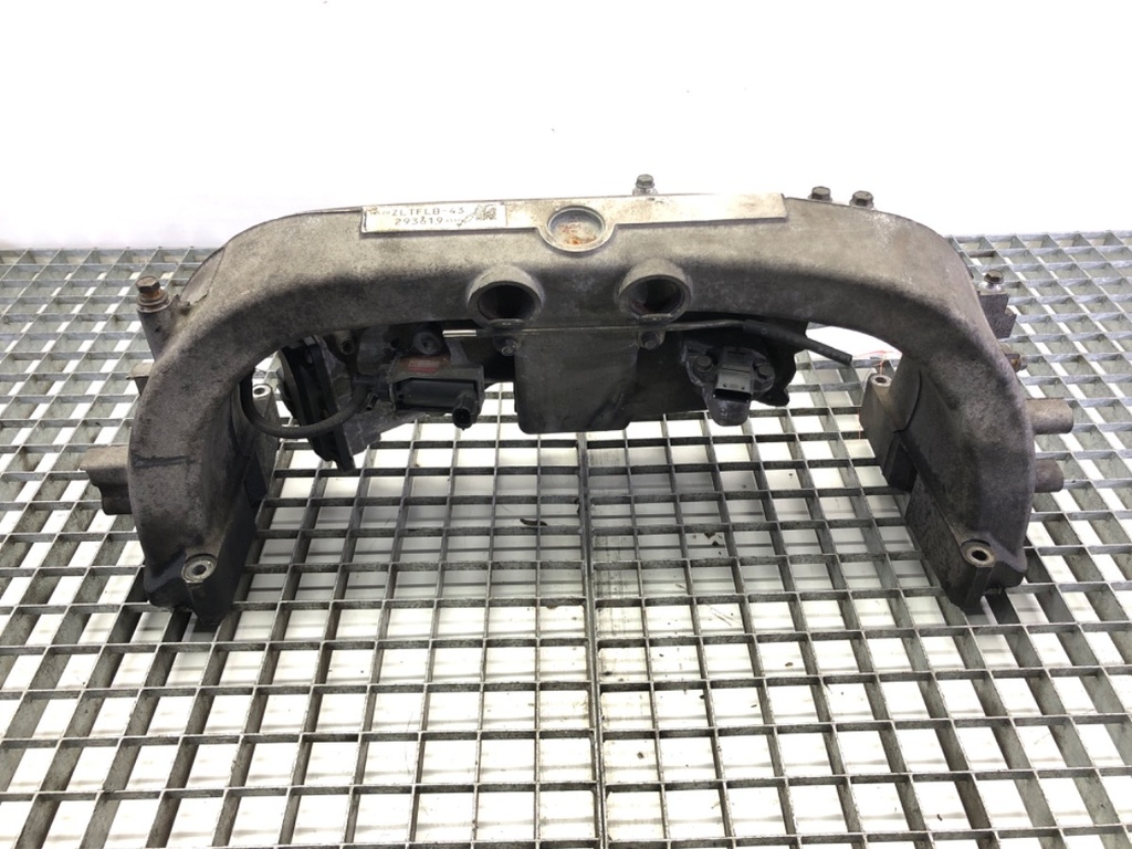 [STARK-600947] Colector de admisión Subaru Legacy IV (BL) 2.0 D AWD 2008-2009