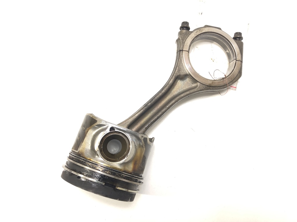 [STARK-422506] Pistón con biela para Audi A6 C6 Avant (4F5) 2.7 TDI quattro 120 kW (163 CV) diésel 2005-2011