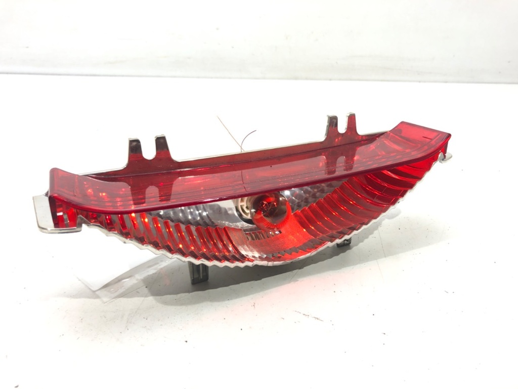 [STARK-525834] Piloto trasero HYUNDAI ELANTRA V sedan (MD, UD) 2010-2022