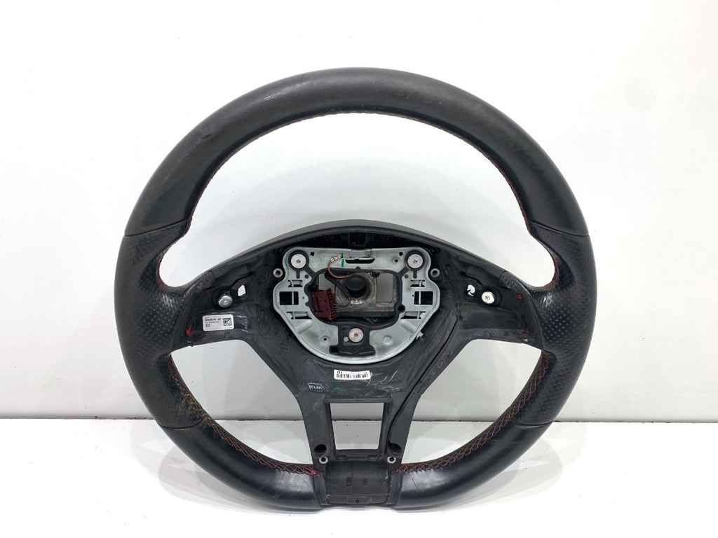 [STARK-842526] Volante Mercedes-Benz CLA Coupé (C117) 2013-2019