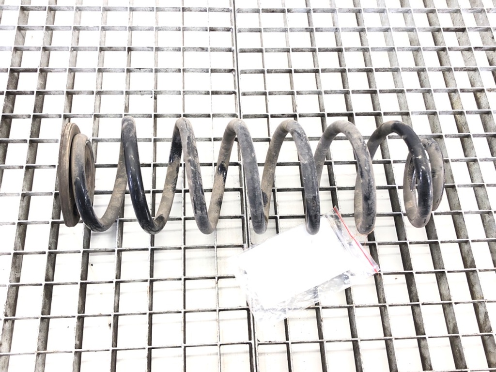 [STARK-529344] Muelle helicoidal trasero VW Tiguan (5N_) 2.0 TFSI 4motion 125 kW 2007-2018