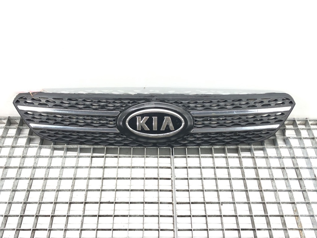 [STARK-586797] Rejilla de parachoques KIA CEE'D liftback (ED) 2006-2012