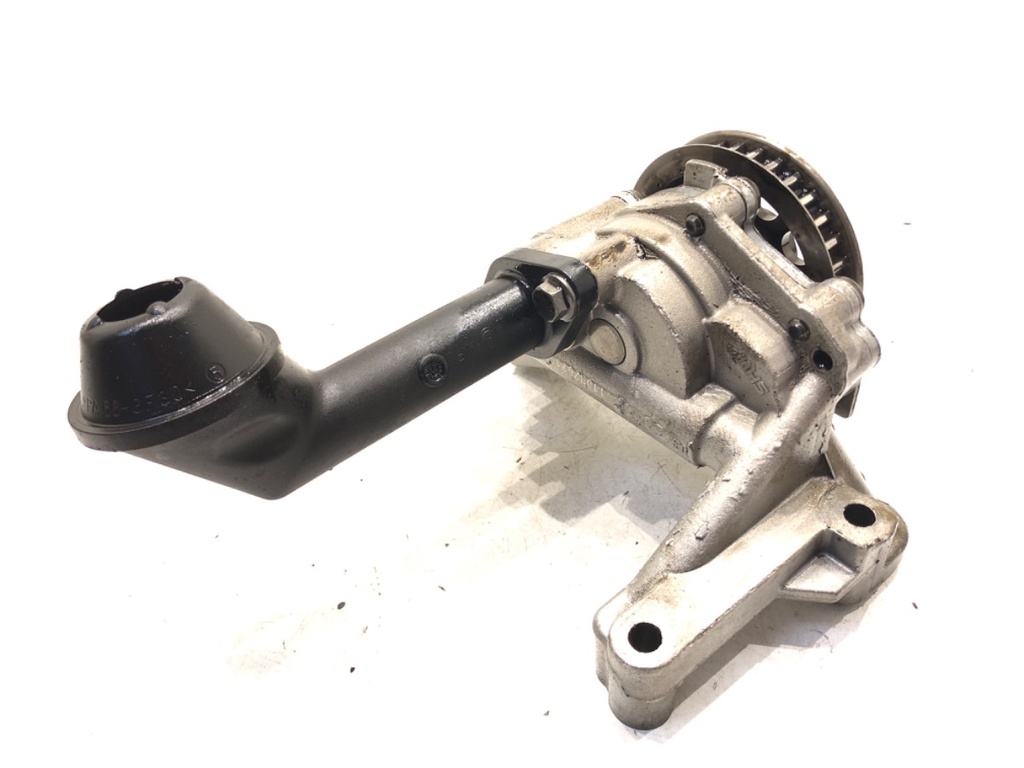 [STARK-616388] Bomba de aceite SKODA Superb II (3T4) 1.6 TDI 2010-2015