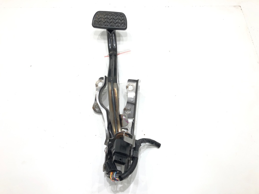 [STARK-633924] Pedales Toyota Yaris (_P13_) 2010-2022