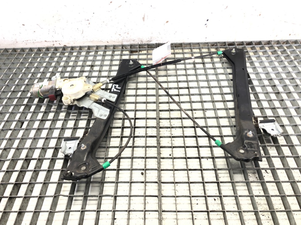 [STARK-726924] Elevador de ventanilla delantero derecho SAAB 9-3 (2002-2015) 1.8t 150 CV