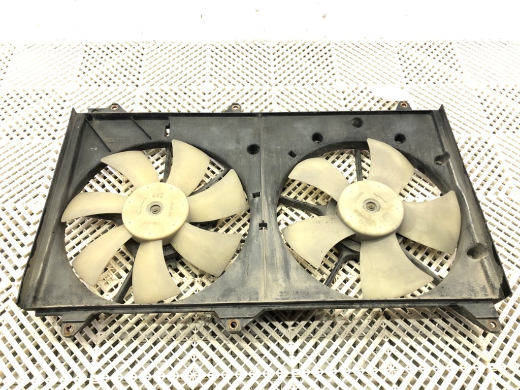 [STARK-653528] Ventilador del radiador Toyota Avensis Verso (_M2_) 2.0 D 85 kW (116 CV) 2001-2005