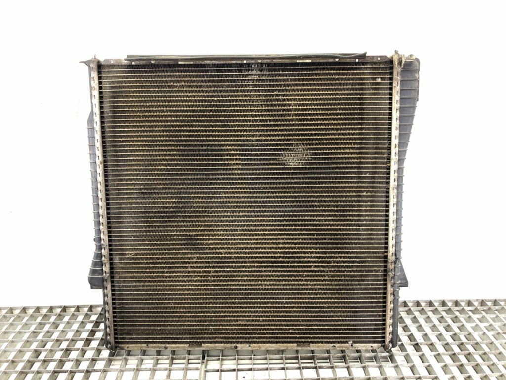 [STARK-685550] Radiador de agua BMW X5 (E53) 3.0 d 160 kW 2003-2006