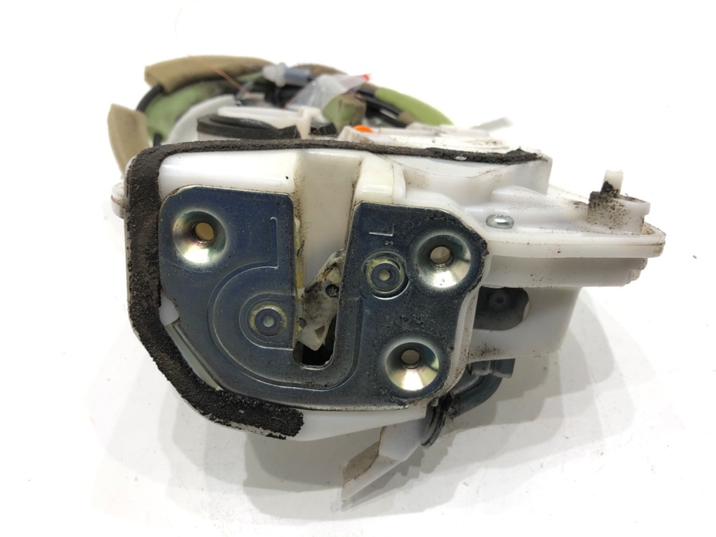 [STARK-798352] Cierre de puerta trasera izquierda Mazda CX-5 (KE, GH) 2011-2017