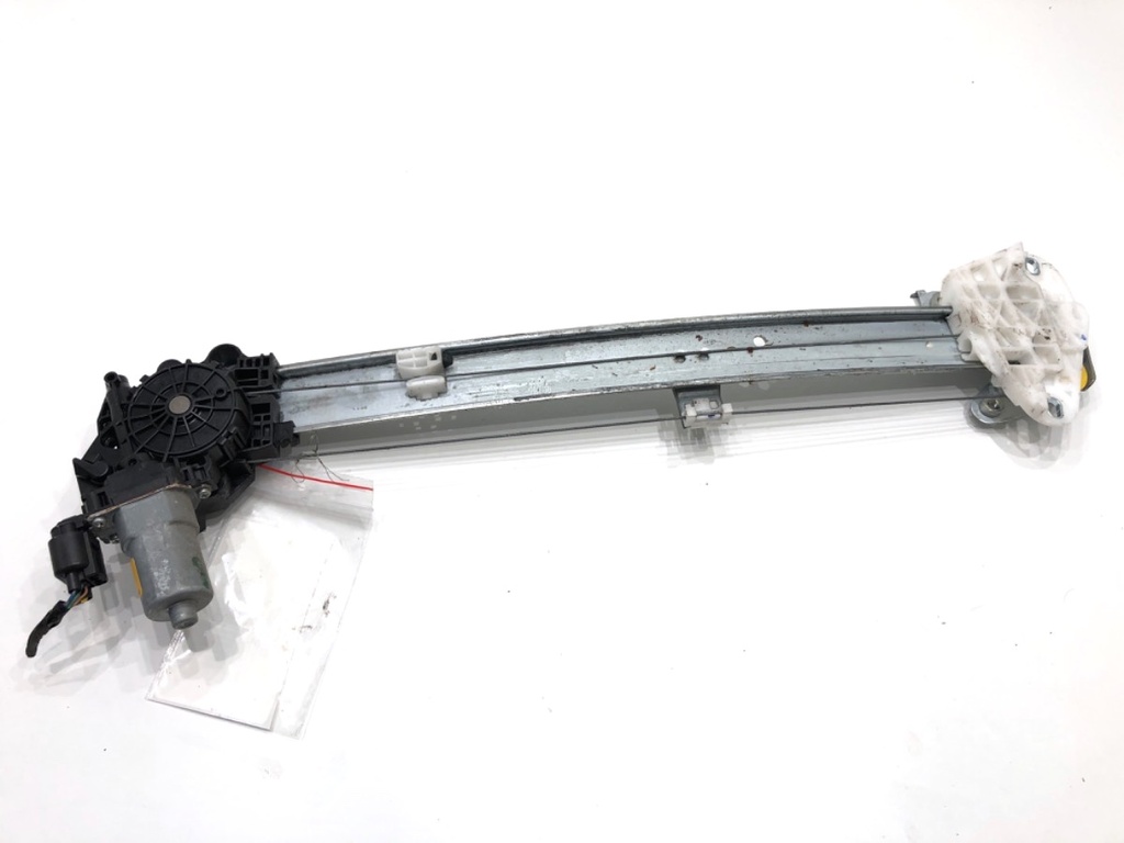 [STARK-802517] Eleva ventanas trasero derecho Honda HR-V (RU) 2014-2022