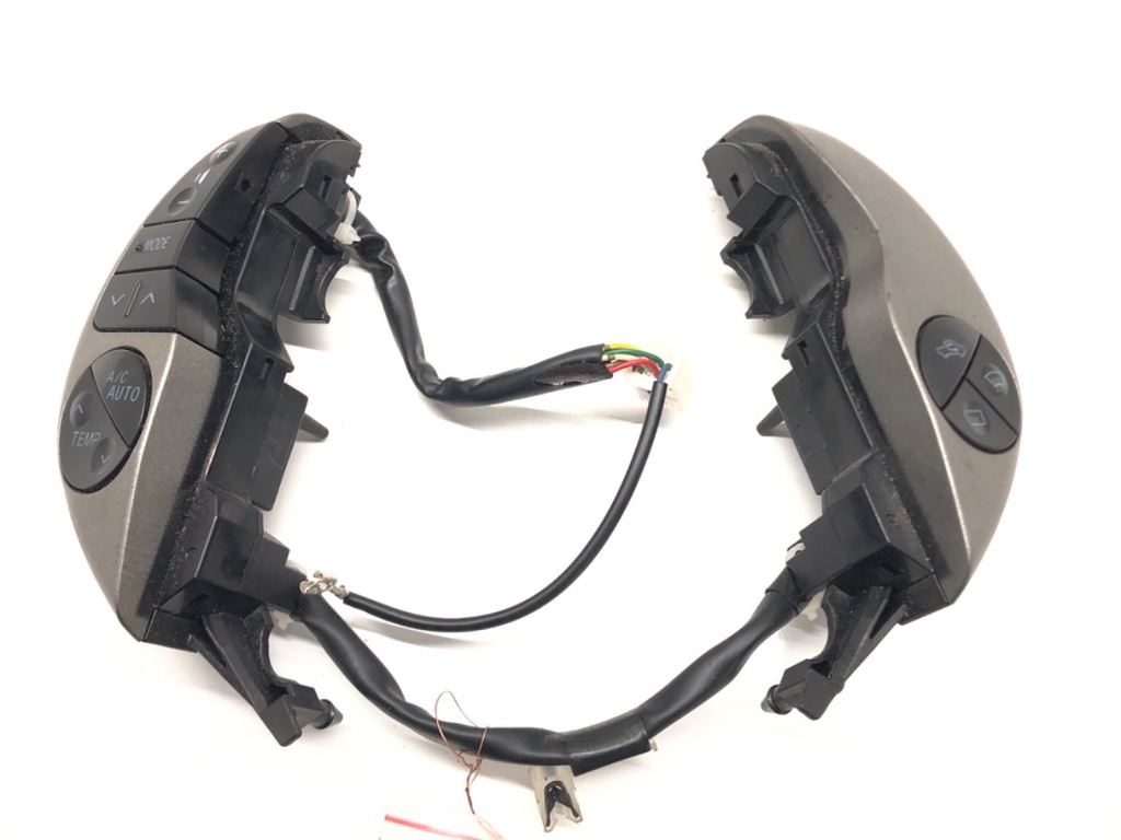 [STARK-479182] Grupo de botones del volante TOYOTA PRIUS Liftback (_W2_) 2003-2009