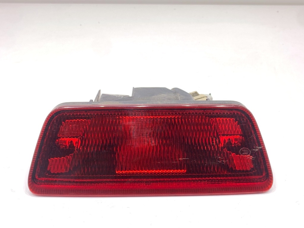 [STARK-891314] Lámpara de parachoques trasero para Nissan Juke (F15) 2010-2022 1.2 DIG-T 85 kW