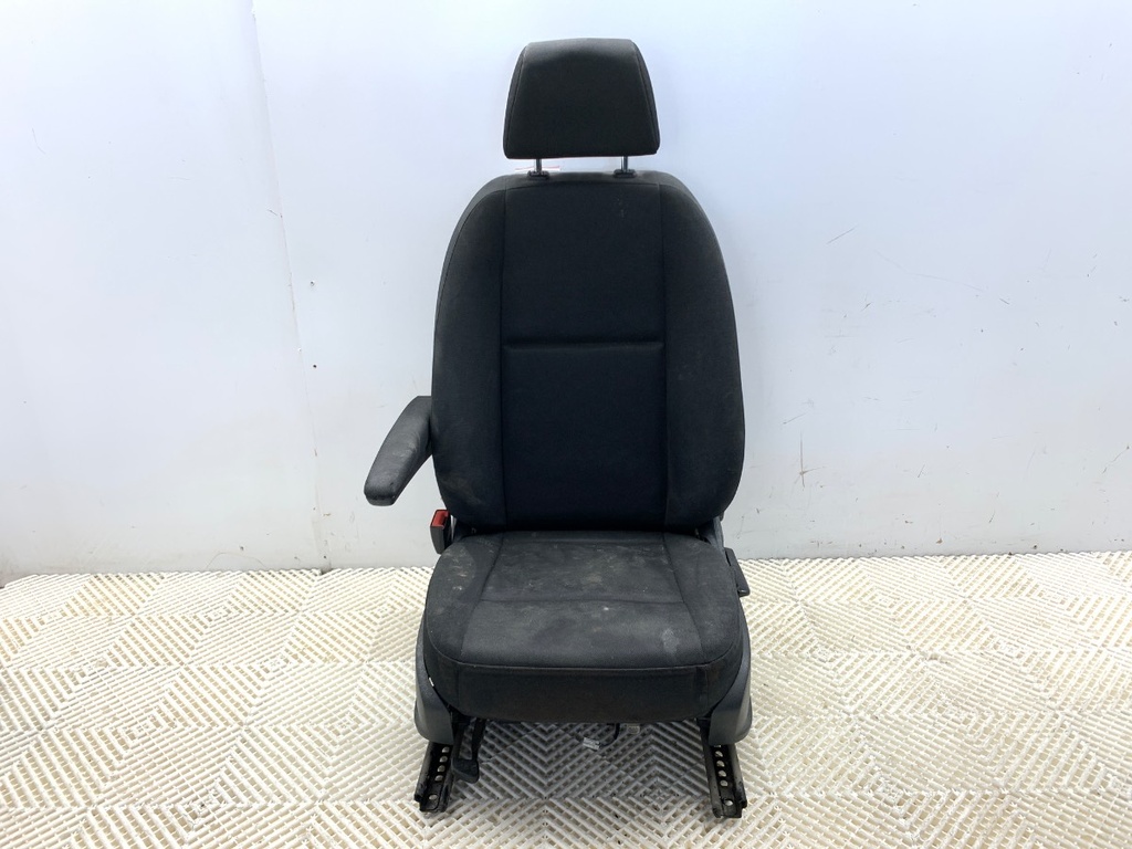 [STARK-880272] Asiento delantero izquierdo Mercedes-Benz eSprinter Skrzynia (B910) 2020-2022
