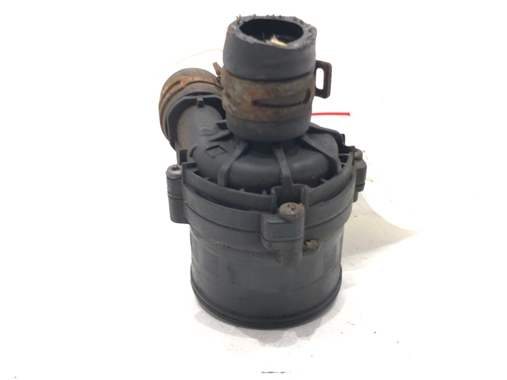 [STARK-577949] Bomba de agua adicional VW Golf VII Variant (BA5, BV5) 1.6 TDI 85 kW 2016-2022