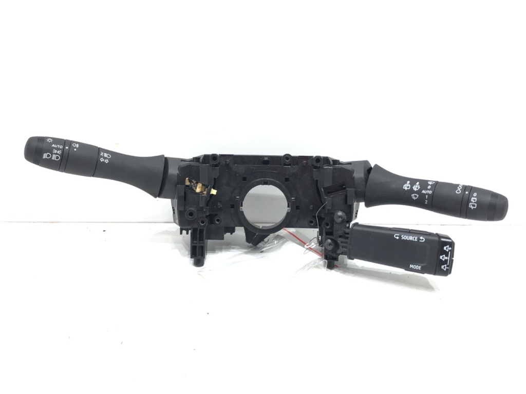 [STARK-609443] Combinado de luces RENAULT CAPTUR II 2020-2022 TCe 140