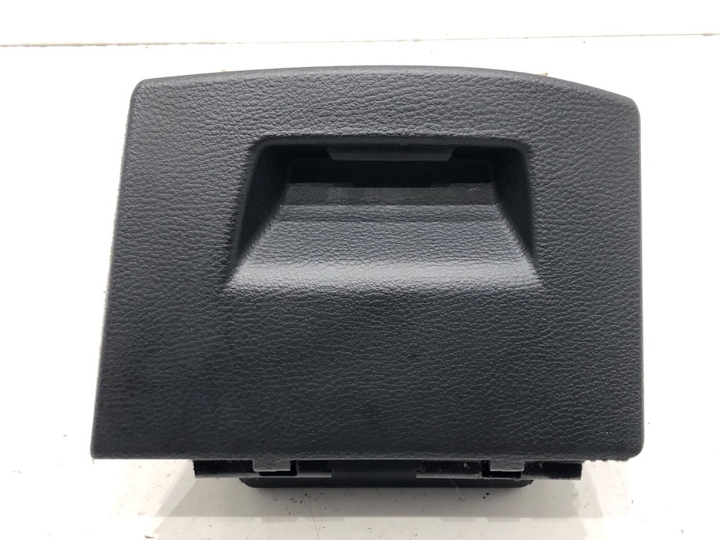 [STARK-628311] Compartimento de almacenamiento BMW X6 (F16, F86) 2014-2019