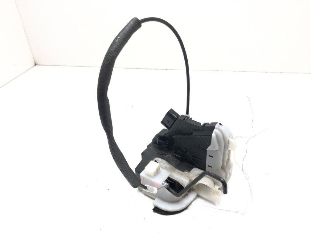 [STARK-626841] Cerradura de puerta delantera izquierda HYUNDAI i20 II (GB, IB) 2014-2022