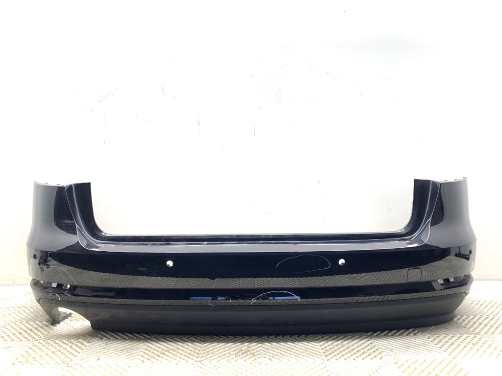 [STARK-795907] Parachoques trasero AUDI A4 B9 Avant (8W5, 8WD) 2015-2025